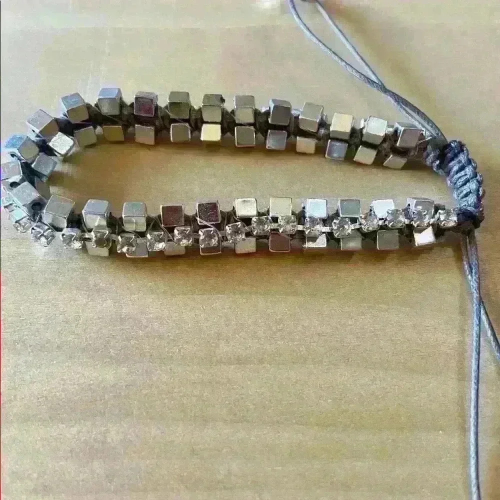 adjustable twine silver and gem bracelet - Picture 10 of 11